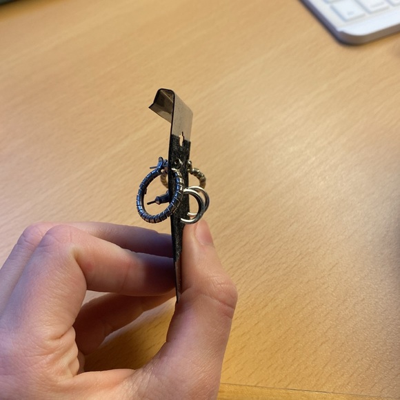 URGENT - 2 Pack Of Earrings, Silver Color - Picture 3 of 4